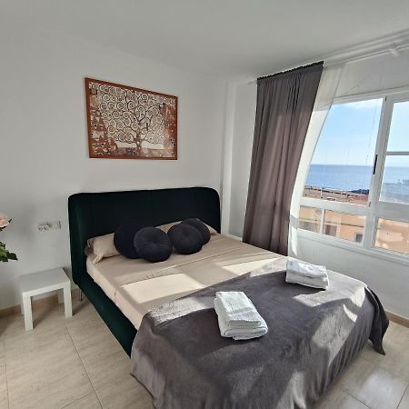 Apartamento Familiar Arcoiris Primera Linea De La Playa กาเยาซัลวาเค ภายนอก รูปภาพ