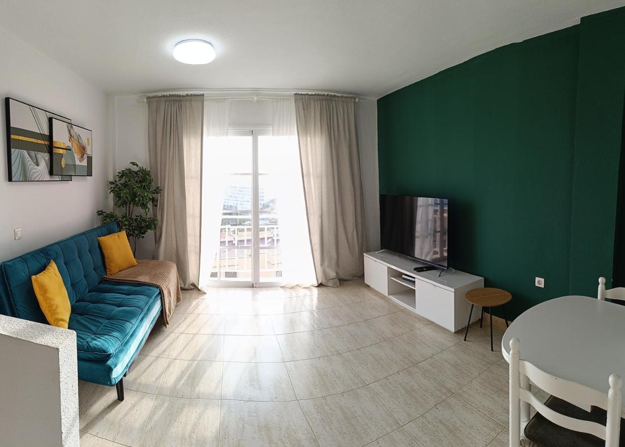 Apartamento Familiar Arcoiris Primera Linea De La Playa กาเยาซัลวาเค ภายนอก รูปภาพ
