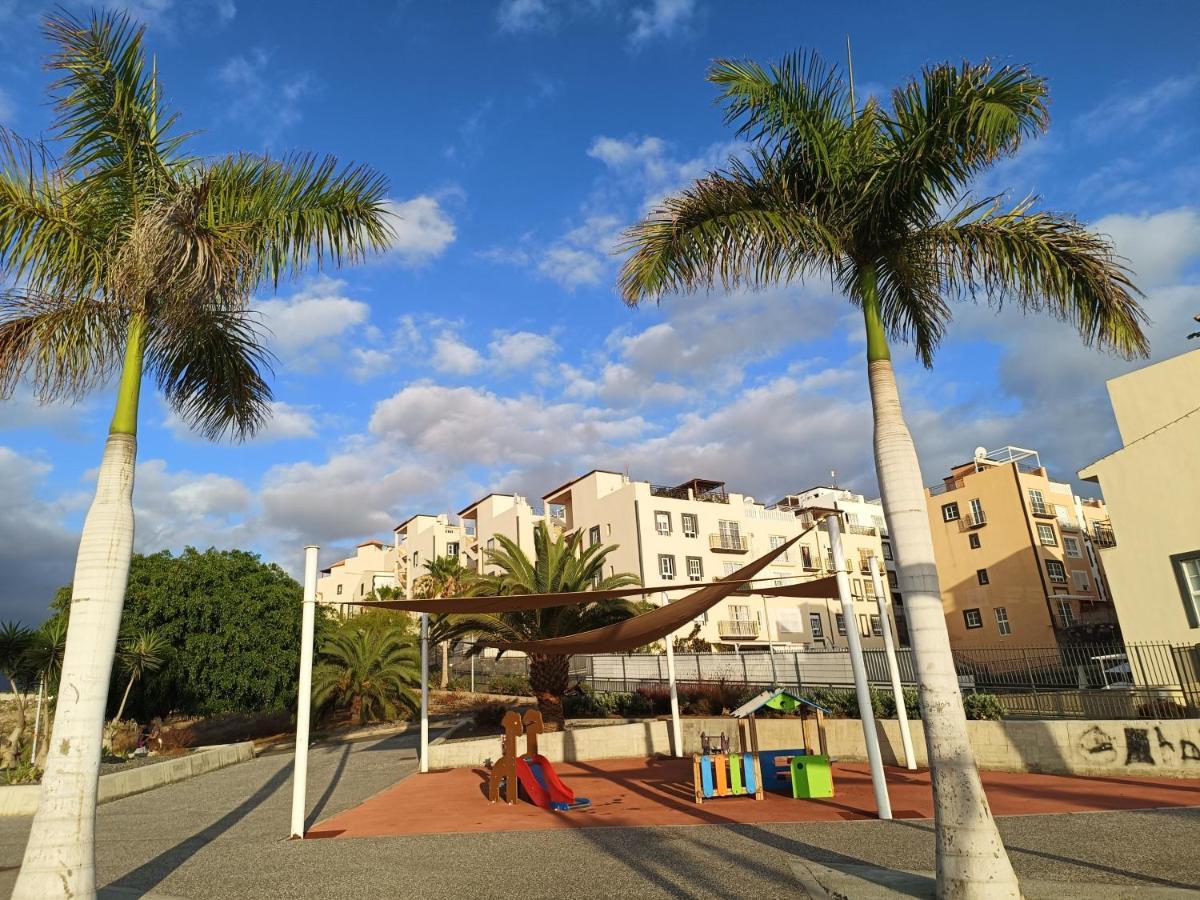 Apartamento Familiar Arcoiris Primera Linea De La Playa กาเยาซัลวาเค ภายนอก รูปภาพ