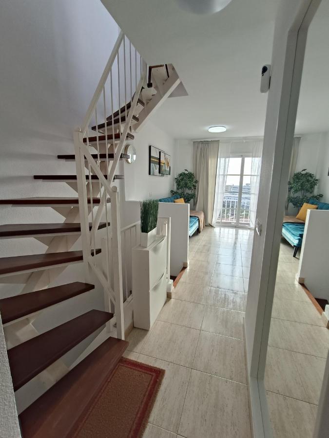 Apartamento Familiar Arcoiris Primera Linea De La Playa กาเยาซัลวาเค ภายนอก รูปภาพ